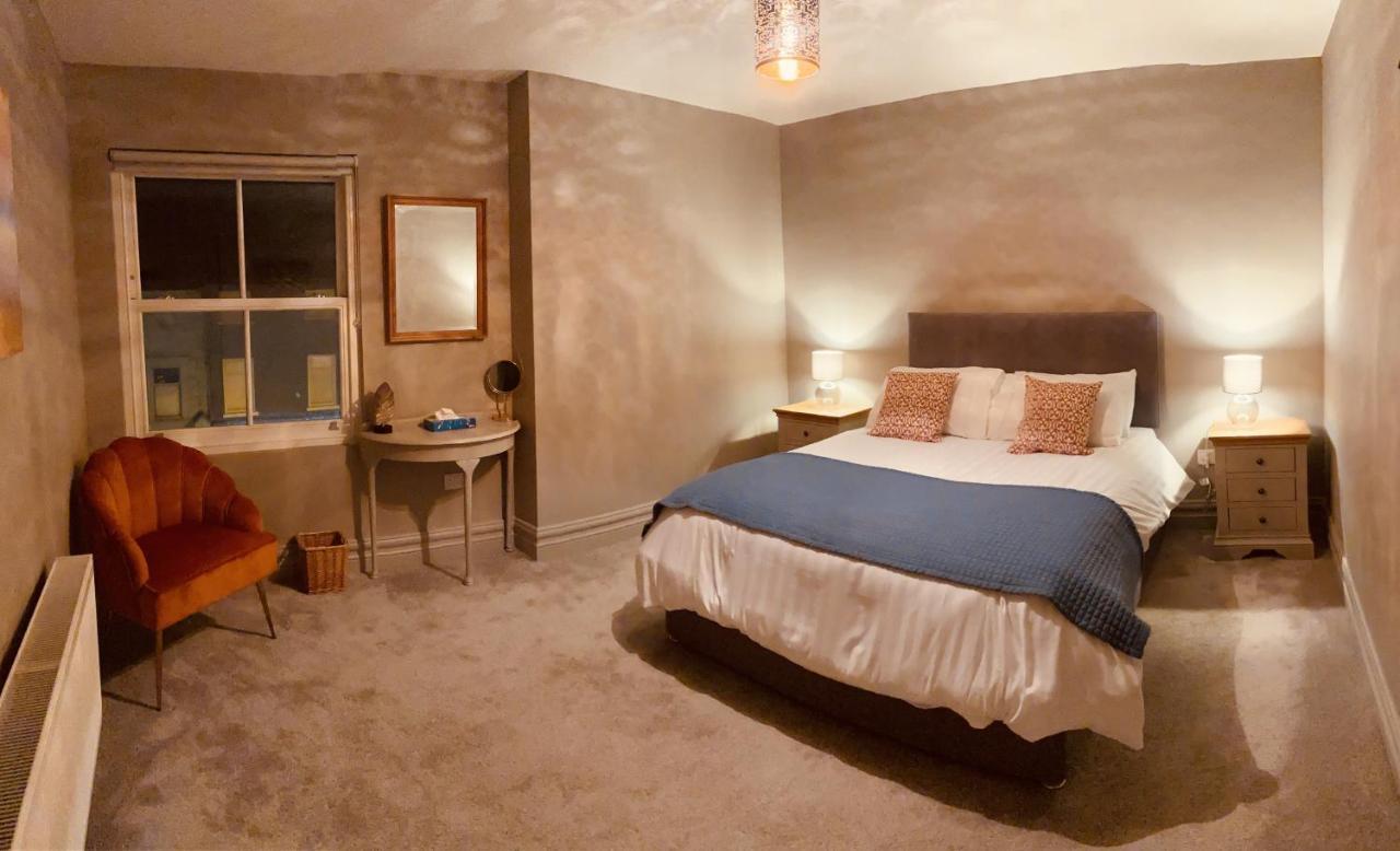 3 Bedroom Luxury Apartment Main Street Cashel  Exterior foto