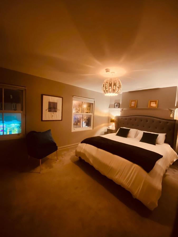 3 Bedroom Luxury Apartment Main Street Cashel  Exterior foto