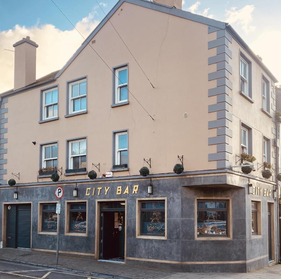 3 Bedroom Luxury Apartment Main Street Cashel  Exterior foto