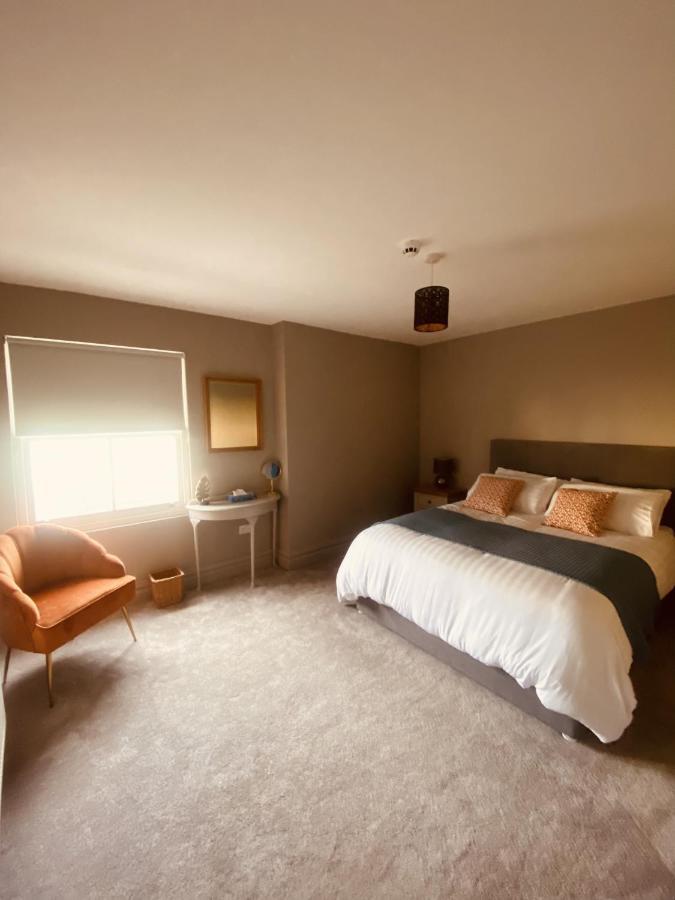 3 Bedroom Luxury Apartment Main Street Cashel  Exterior foto